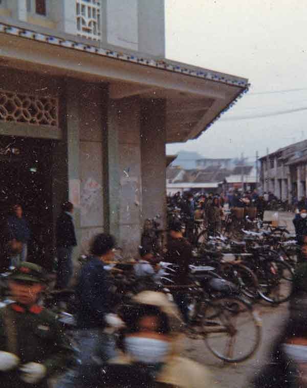 To mo hinh anh dac khu Tham Quyen hoi nam 1979-Hinh-12